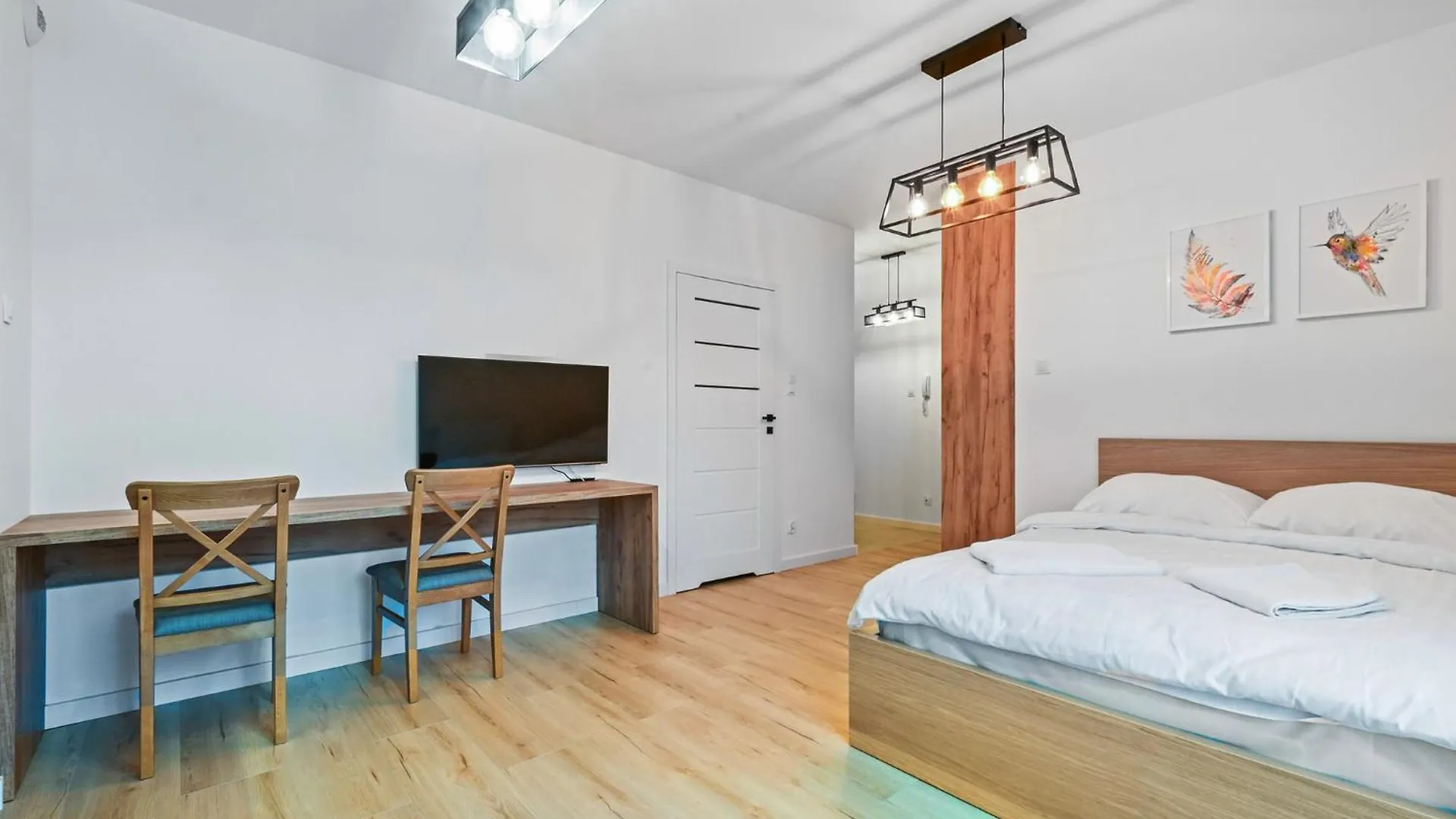 Stylish Studio. Free Parking. Warsaw Poland
